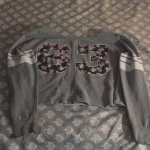 Rue21 cropped long sleeve t-shirt